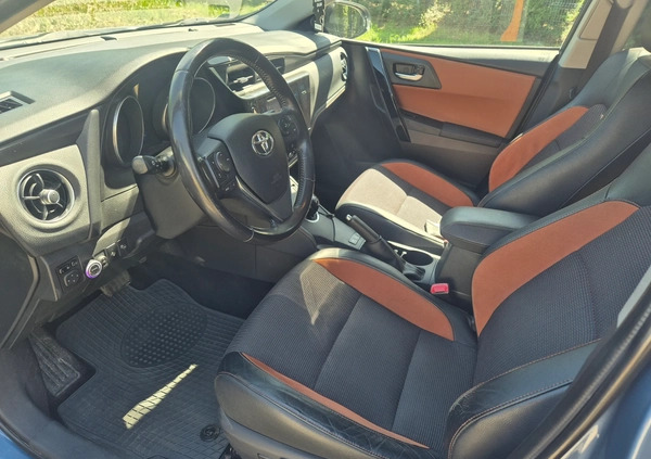 Toyota Auris cena 52000 przebieg: 255359, rok produkcji 2015 z Uniejów małe 79